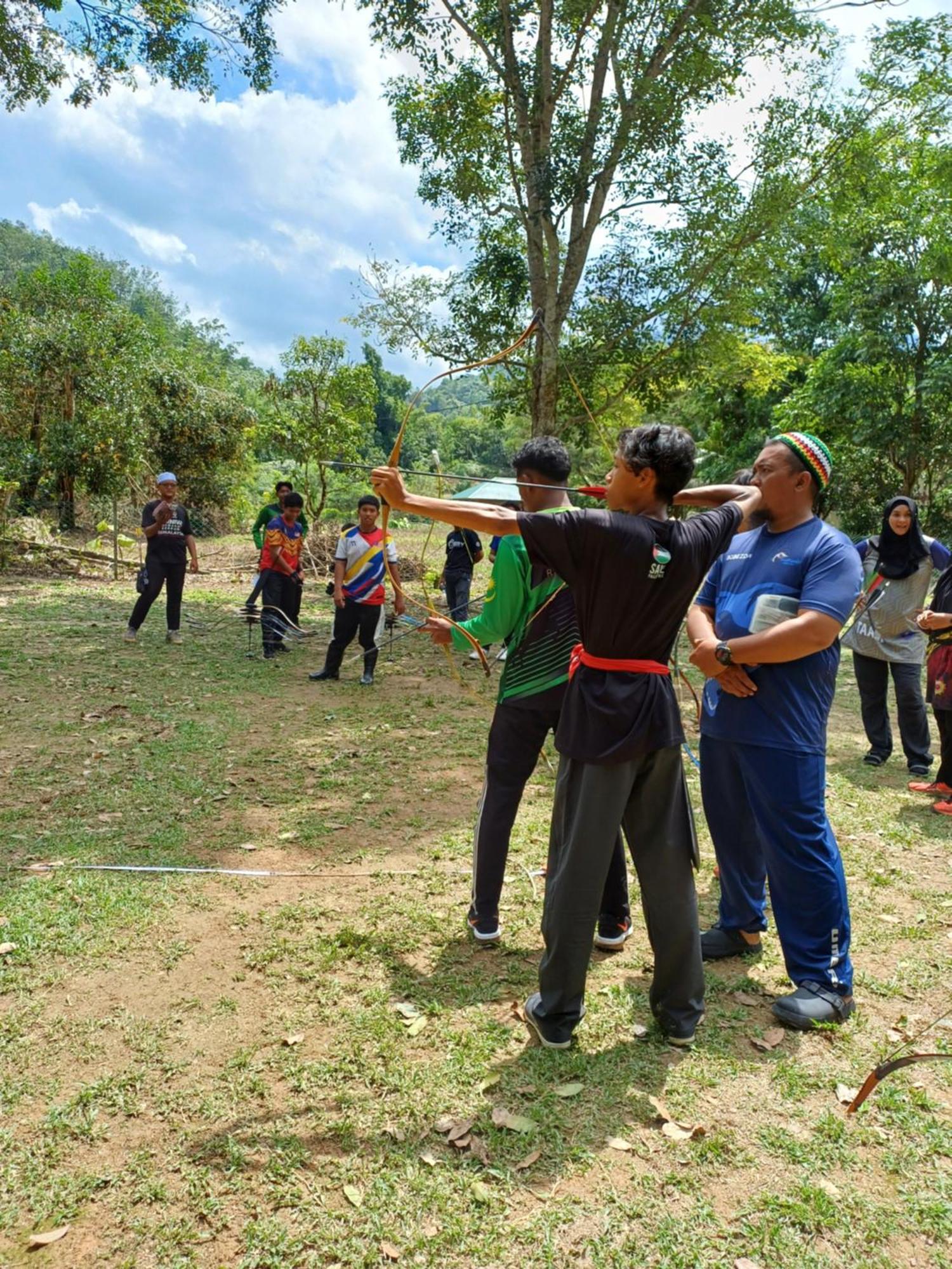 Lemuni Retreat & Training Centre - Kerling, Selangor Hotel ภายนอก รูปภาพ