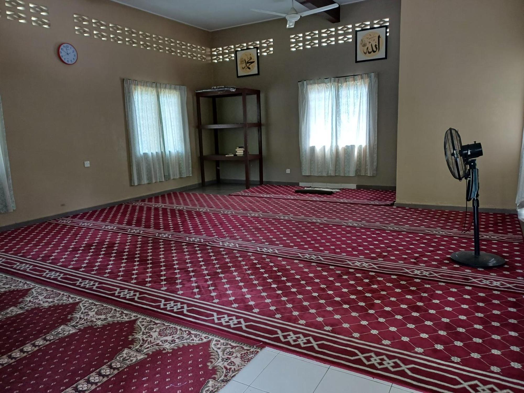 Lemuni Retreat & Training Centre - Kerling, Selangor Hotel ภายนอก รูปภาพ