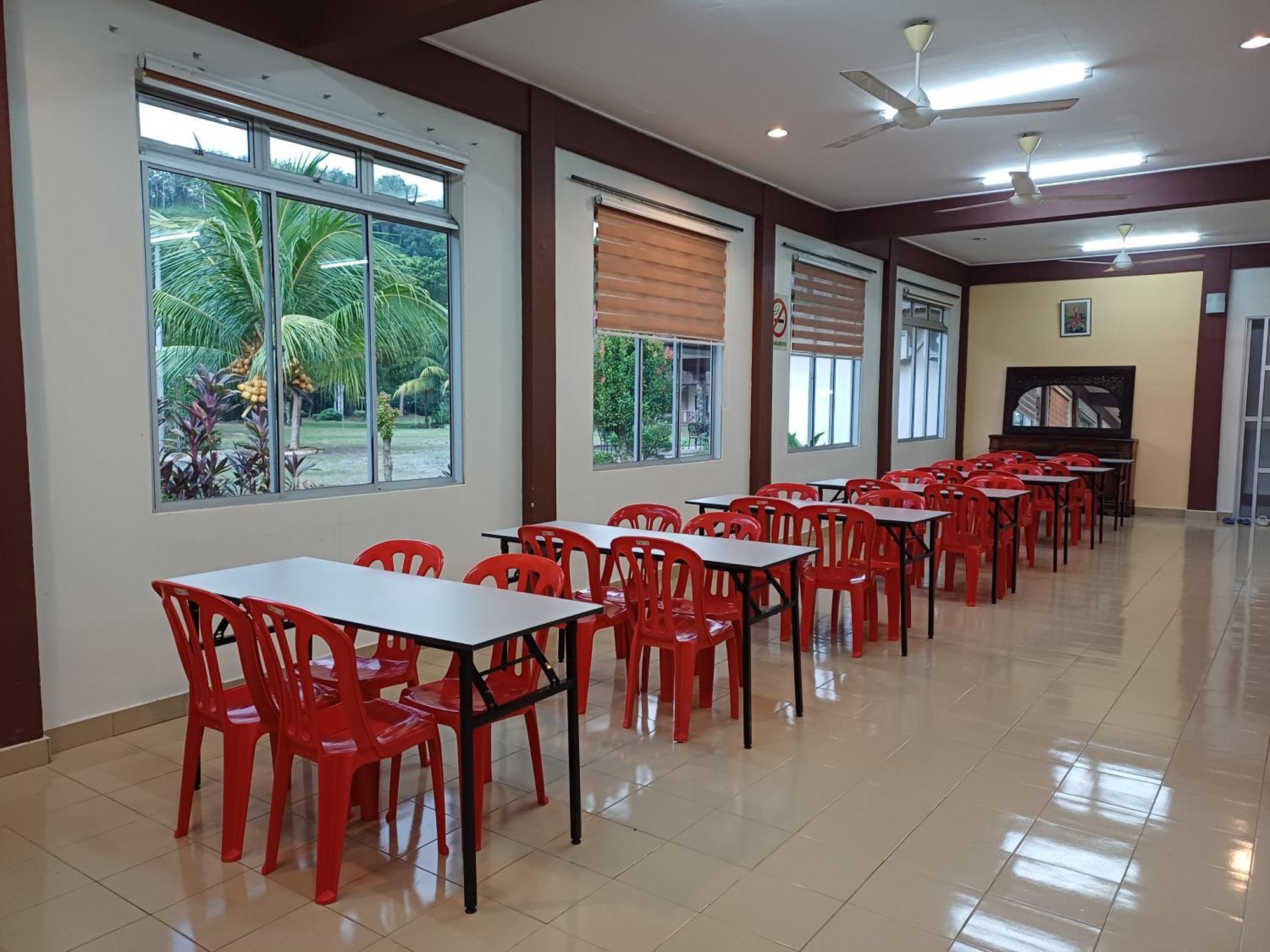 Lemuni Retreat & Training Centre - Kerling, Selangor Hotel ภายนอก รูปภาพ