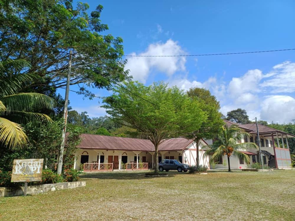 Lemuni Retreat & Training Centre - Kerling, Selangor Hotel ภายนอก รูปภาพ