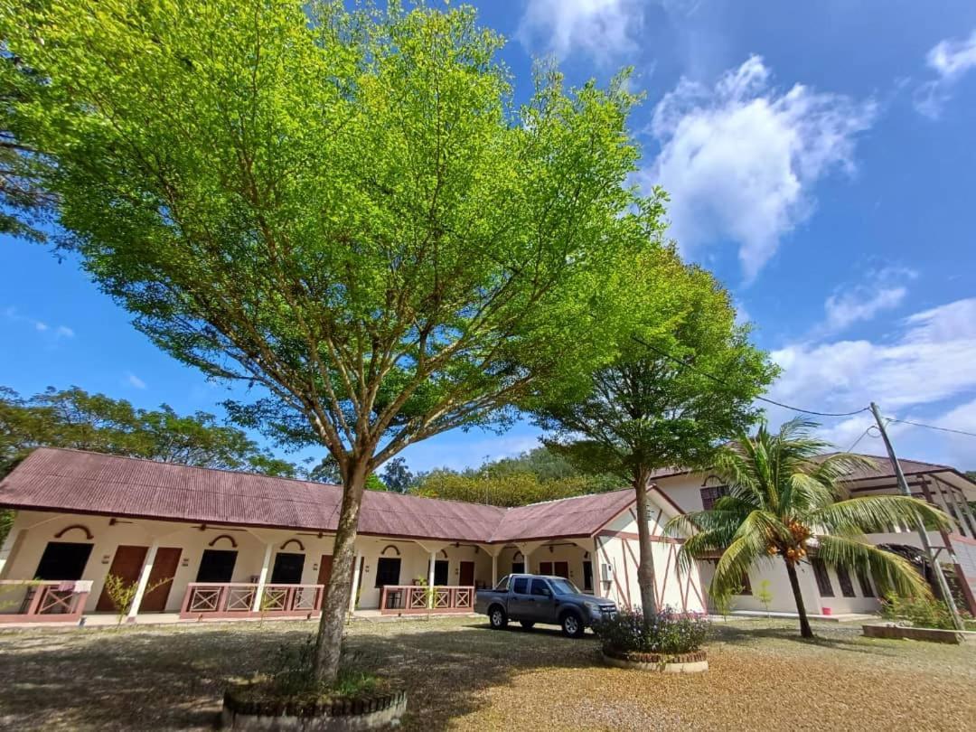Lemuni Retreat & Training Centre - Kerling, Selangor Hotel ภายนอก รูปภาพ