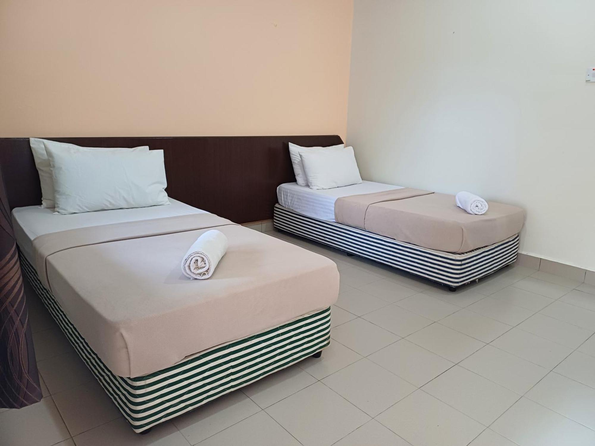 Lemuni Retreat & Training Centre - Kerling, Selangor Hotel ภายนอก รูปภาพ